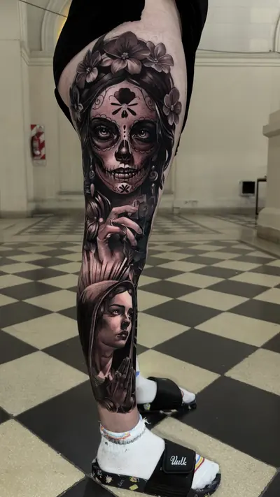 Mujer Muerte - Color realista